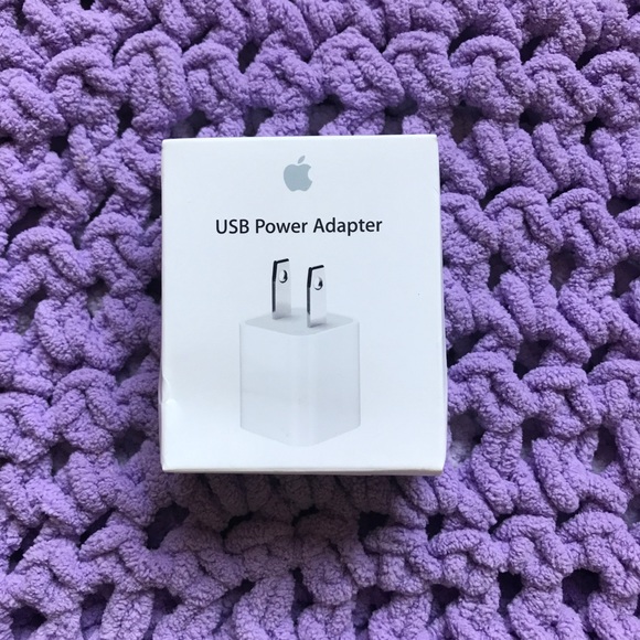 Authentic Apple charging block new, NWT, free ship - Picture 1 of 4